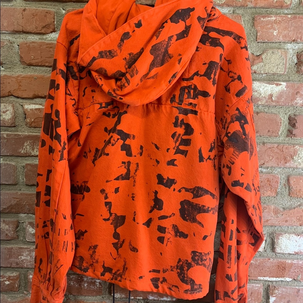424 CROPPED DENIM PARKA ORANGE-BLACK CAMO